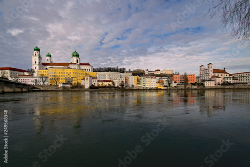 Blick über die Inn in Passau, Niederbayern, Bayern, Deutschland