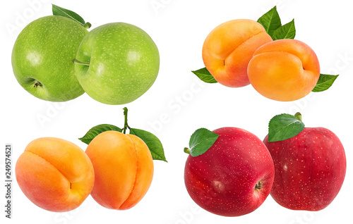Fototapeta Naklejka Na Ścianę i Meble -  Fresh apricots and apples with leaves isolated on white background