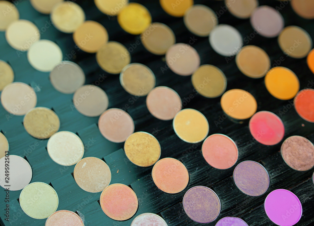 Colorful display palette of round make-up Colorful display palette of round make-up