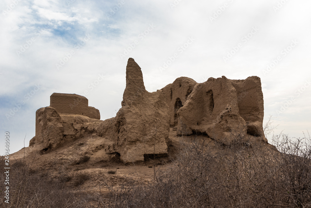 Minor Kyz-Kala, a fortress with corrugated, as if pleated, walls, located in ancient Merv which was one of the major cities standing on a silkway route. Once was the capital of Turkmen-Seljuk Empire.