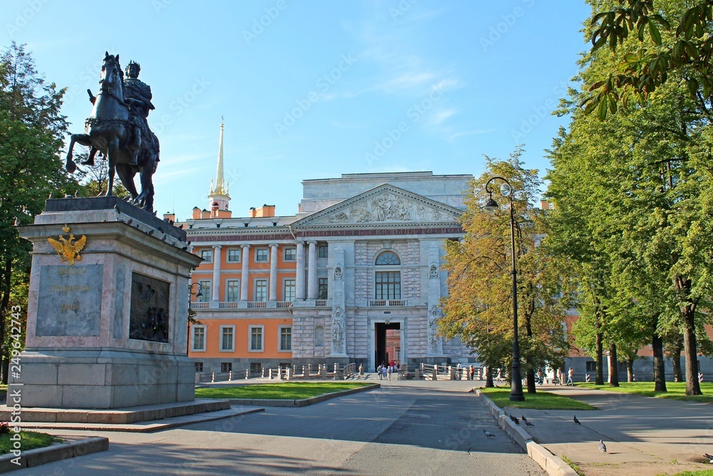 Mikhailovsky Castle and monument to Peter the Great. St. Petersburg.