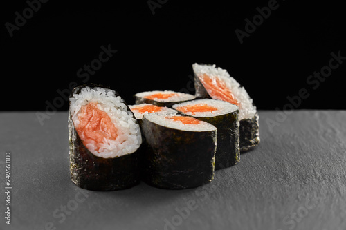 Sake maki sushi rolls with salmon.