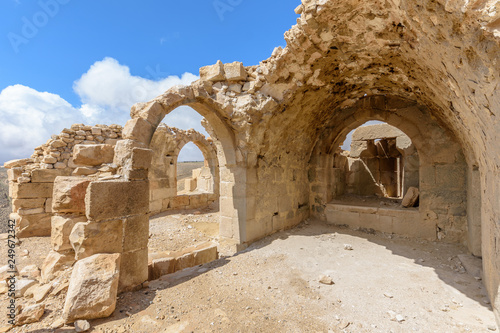 Fotografía Ruins of crusaders castle Montreal (Shoubak or Shobak or Shawbak)