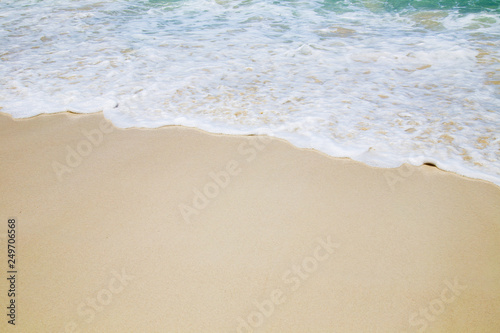 Fototapeta Naklejka Na Ścianę i Meble -  Beautiful beach and tropical sea