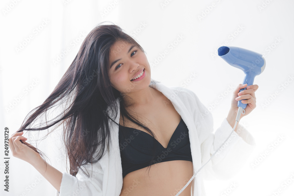 ドライヤー・女性 ドライヤー・女性