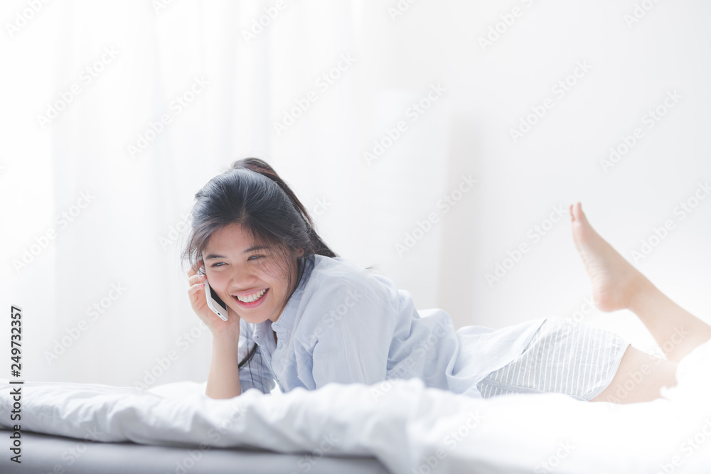 朝・女性 朝・女性