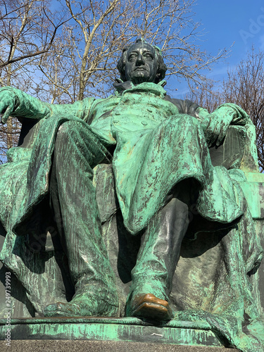 Goethedenkmal Wien photo