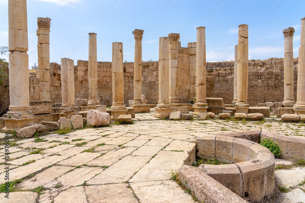 Agora (Macellum) in Roman city of Jerash, Jordan