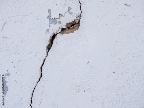 Fotografie Risse in der Hauswand Baumängel