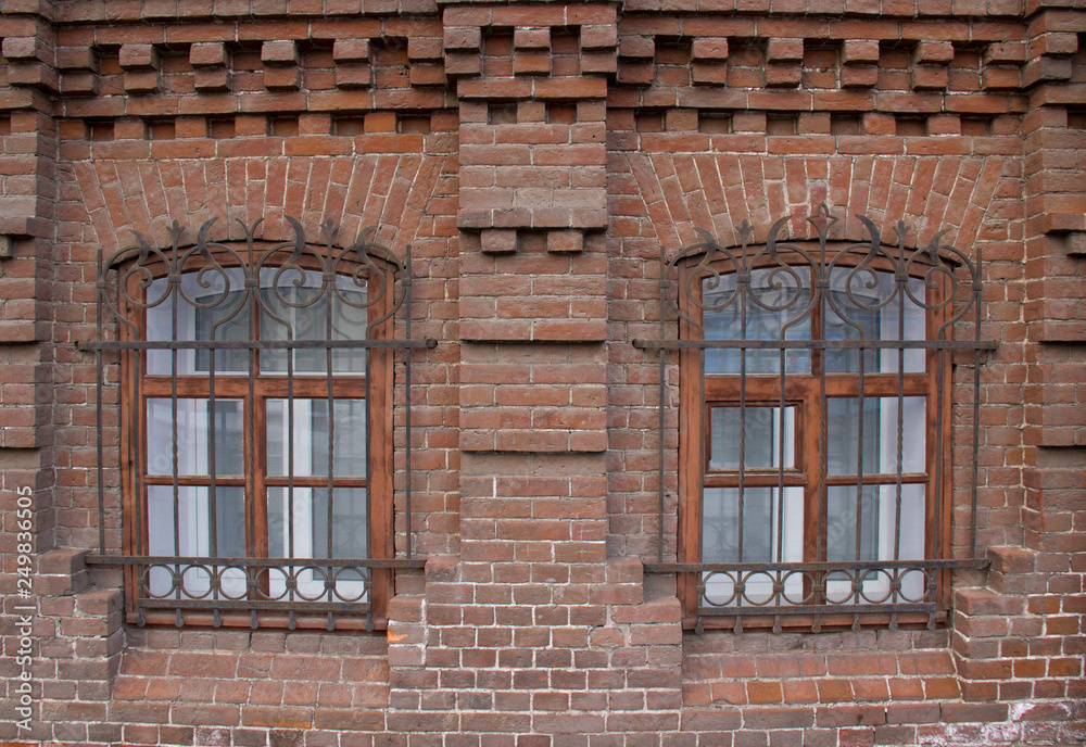 Fototapeta premium Vintage Windows in a brick house.