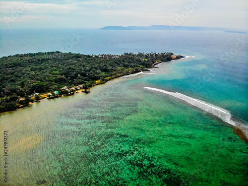 Prise de vue aérienne pointe île Thaïlande Ko Mak photo