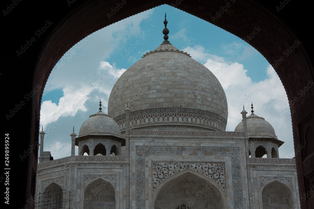 El Taj Mahal, en la ciudad de Agra, Uttar Pradesh (India), Patrimonio de la Humanidad