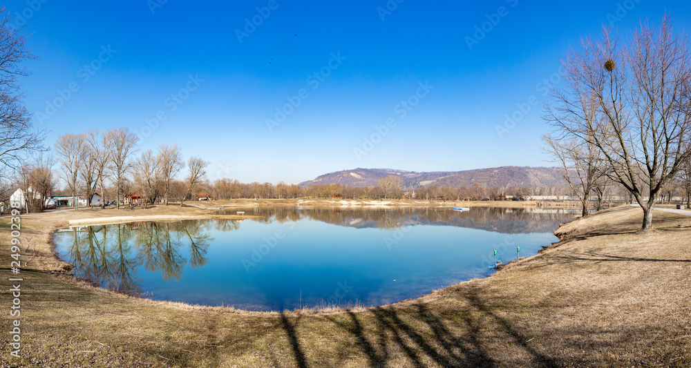 Fototapeta premium Langenzersdorf Seeschlacht in Niederösterreich