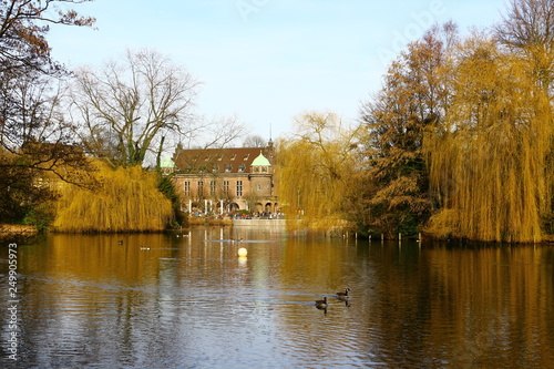 Blick auf das Wasserschloss Wittringen in Gladbeck photo