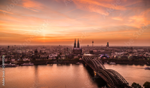 Köln Abend LVR Turm