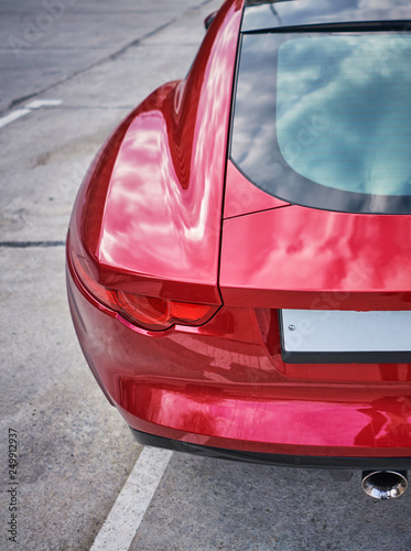 Картината върху платно red sports car
