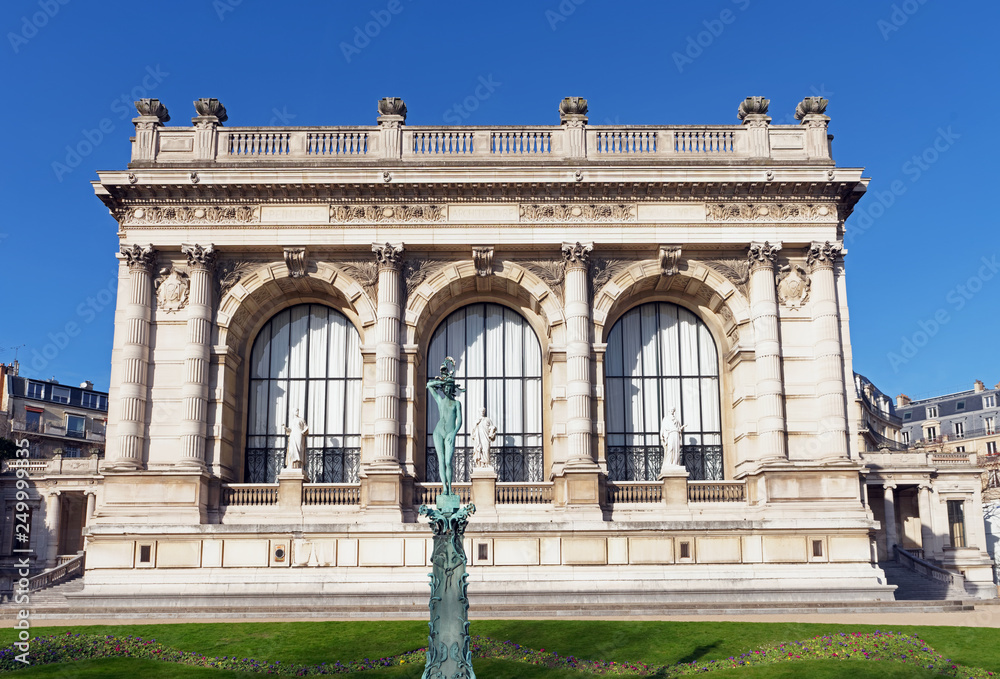 Public park of the Palais Galleria in Paris