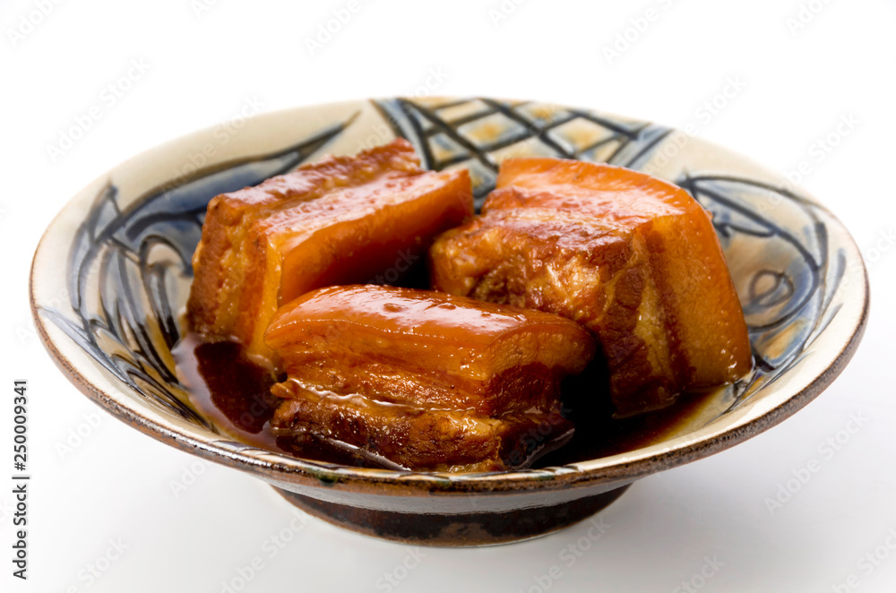 沖縄の郷土料理 ラフテー(豚肉の角煮)