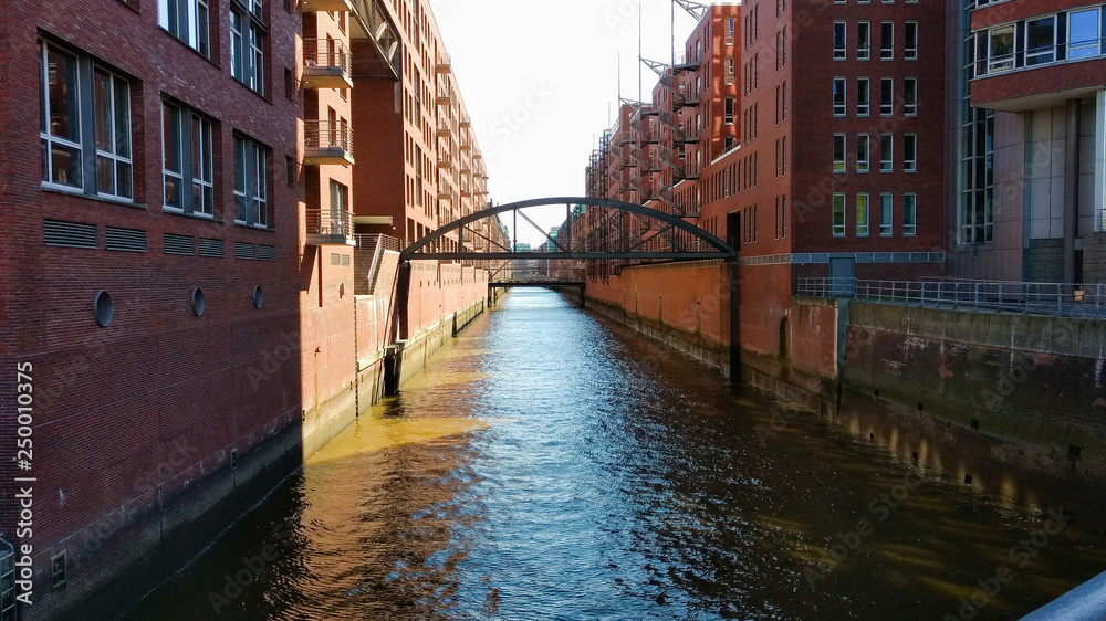Naklejka premium Hamburg Speicherstadt - Innenansicht