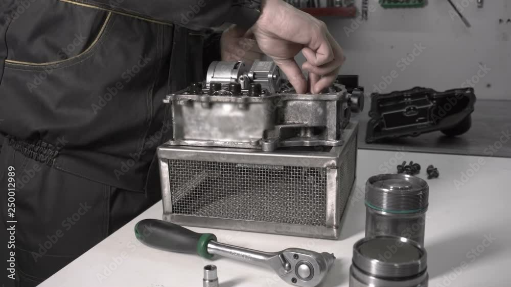 Assembling a modern automotive gearbox after replacing the accumulator