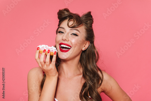 Portrait of a beautiful cheerful pin-up woman