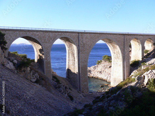 Pont à coté de Niolon