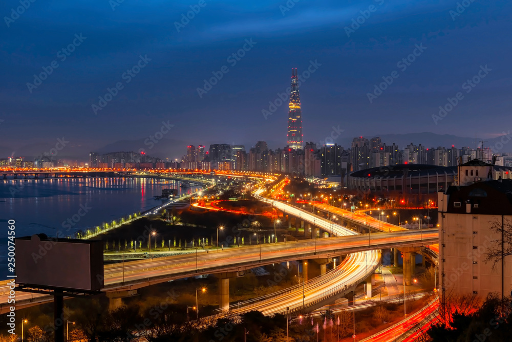 Naklejka premium Twilight sunset at han river seoul korea