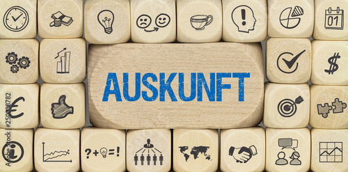 Auskunft / Würfel mit Symbole