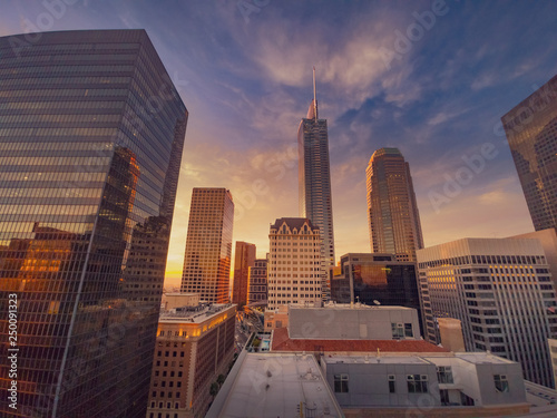 Canvas-taulu City of Los Angeles at sunset, downtown buildings skyline