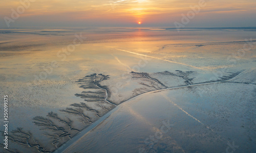 Priel im Wattenmeer der Nordsee