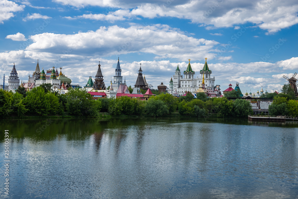 Obraz premium Izmaylovsky Kremlin in Moscow.