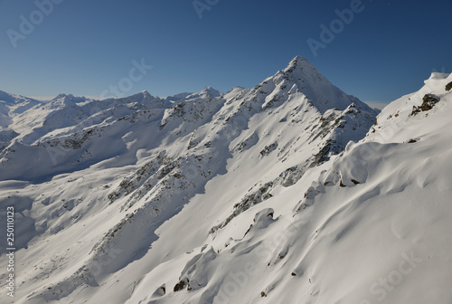 Oetztal valley in the winter,austrian alps © Сергій Вовк