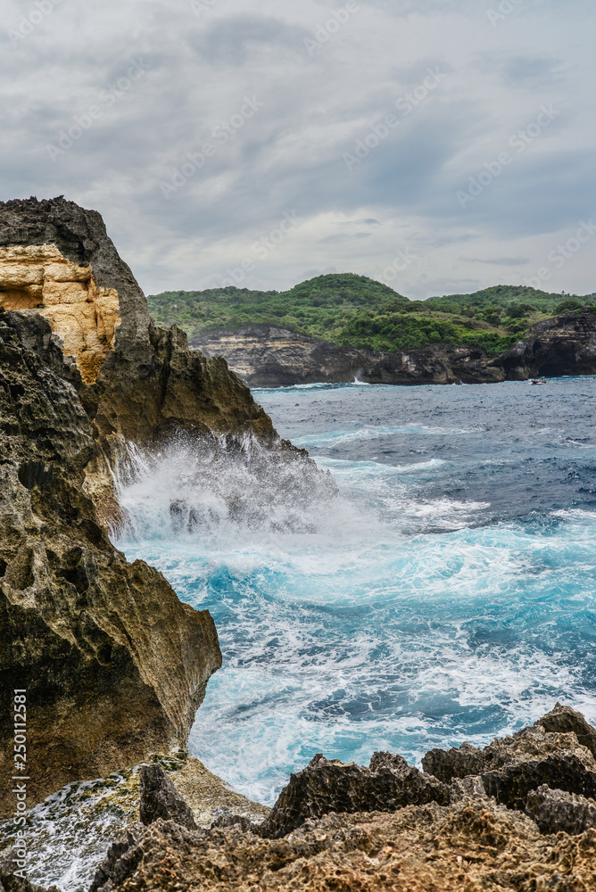 Fototapeta premium Coastline on Nusa Penida island