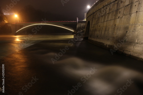 Brückenlicht bei Nacht 5