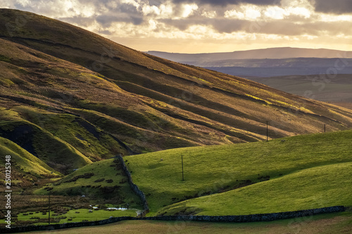 This circular cycle or walk explores the area surrounding the Yorkshire town of Settle. It's a beautiful area with striking limestone scenery and some challenging climbs © RamblingTog