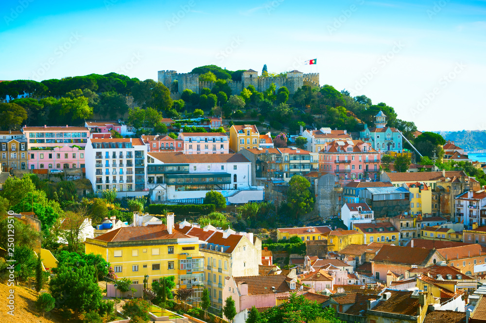 Fototapeta premium Lisbon Castle Skyline Portugal daytime