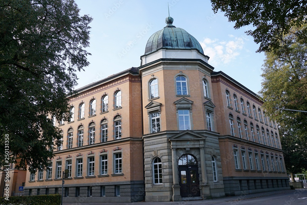 alte schule in tuttlingen in deutschland