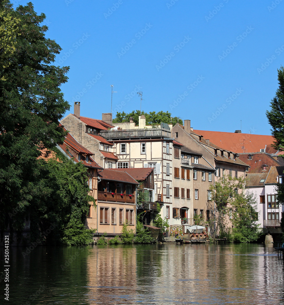 Obraz premium Strasbourg picturesque historical district 