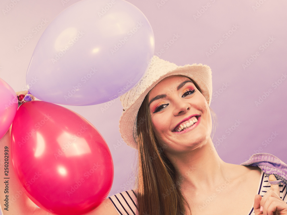 Naklejka premium Young girl preparing for party.