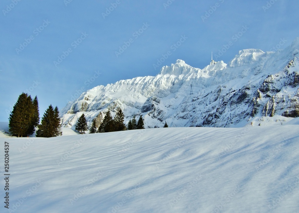 Verschneite Alpsteinkette