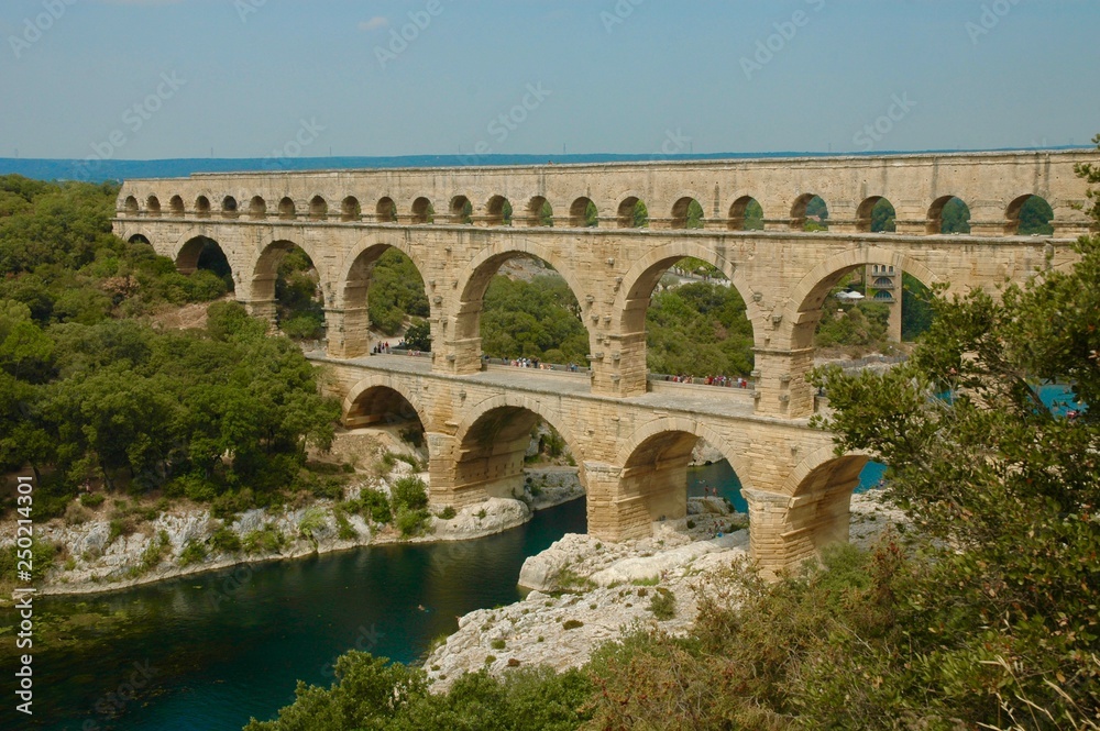 Bellissimo Ponte del Gard, Provenza, Costa azzurra, Francia