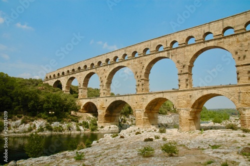 Bellissima vista del Ponte del Gard, Provenza