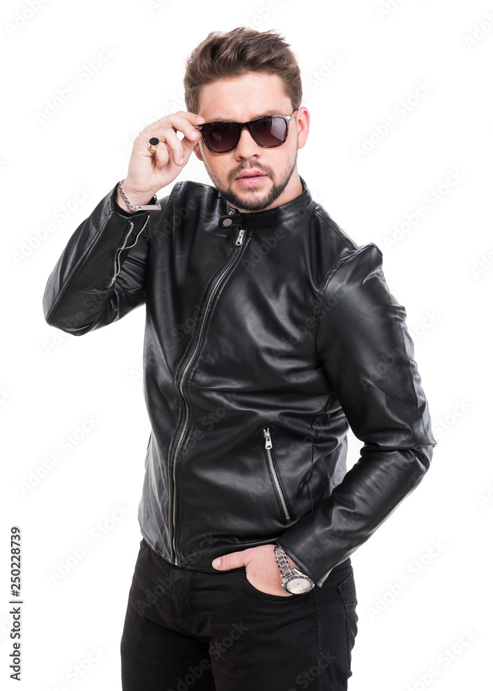 Obraz premium Young beard man in sunglasses wearing black leather jacket