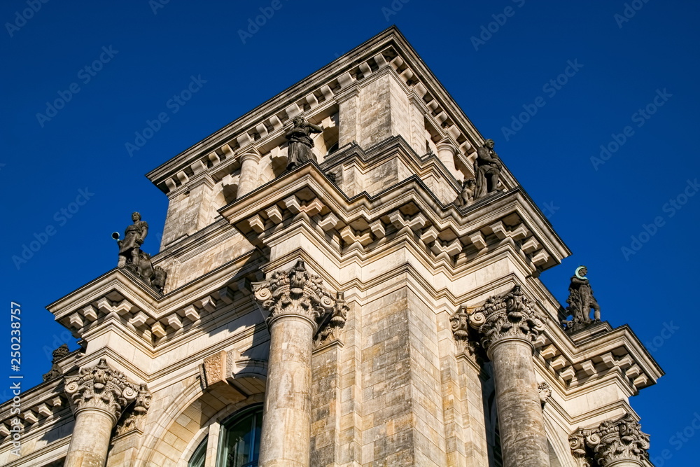 Obraz premium Berlin, Reichstag Detail