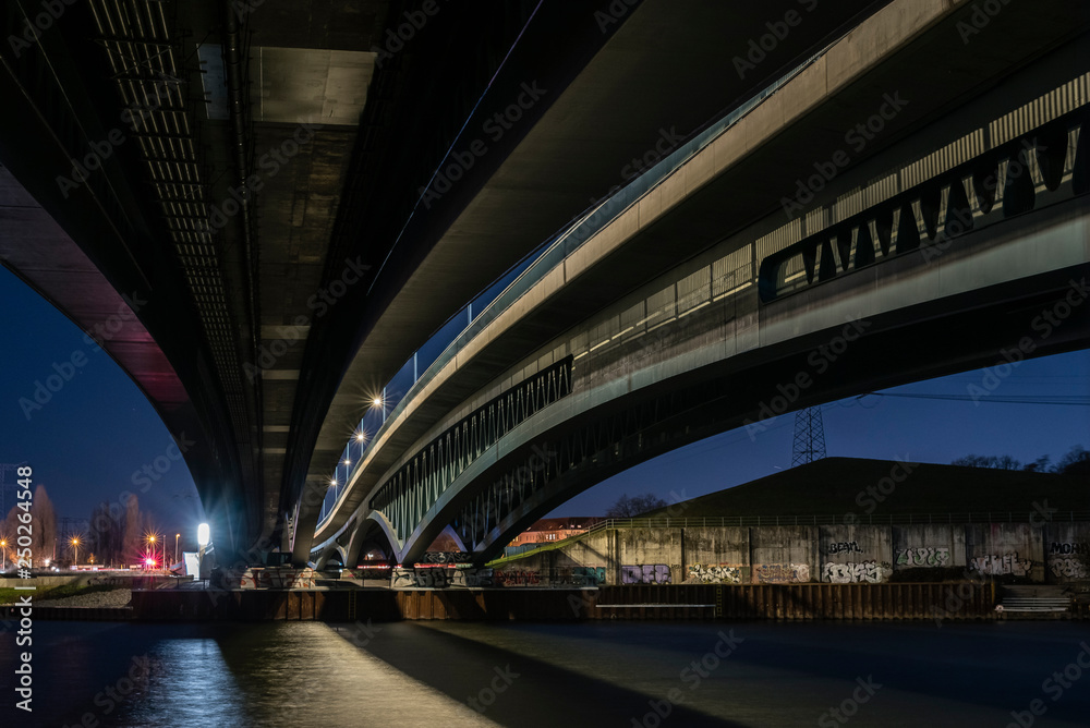 Big Bridge at Night, Bridge Construction, Bridge Bottom, Minna Todenhagen Brücke, under the bridge Big Bridge at Night, Bridge Construction, Bridge Bottom, Minna Todenhagen Brücke, under the bridge