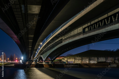 Big Bridge at Night, Bridge Construction, Bridge Bottom, Minna Todenhagen Brücke, under the bridge © Ronny Rose