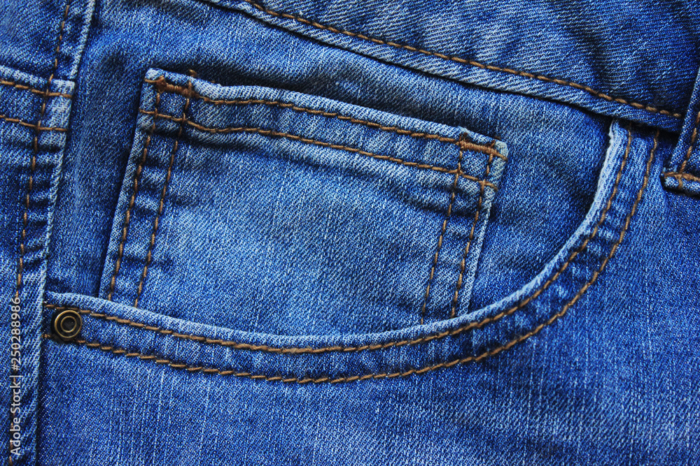Pin by PINTBORD BORDADOS on Jeans | Jean pocket designs, Denim pocket, Jean  pockets