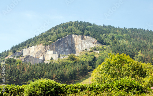 Mountains in the spanish basque country in a sunny day © Tomas