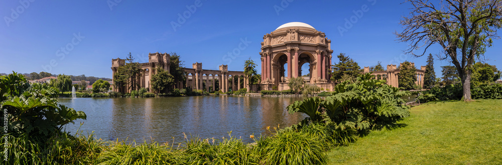 Panorama view of The Palace of Fine Arts . It is one of San Francisco's architectural landmarks