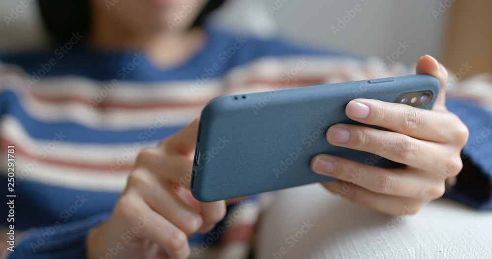 Use of smart phone at home Use of smart phone at home